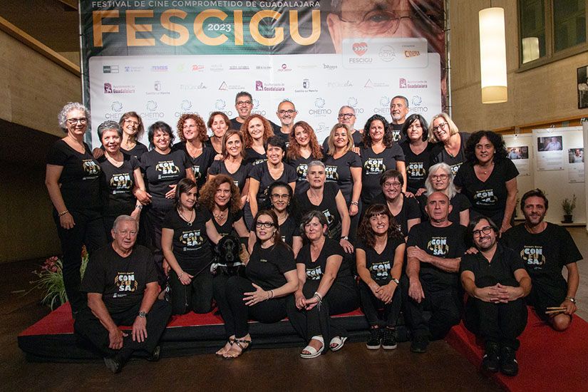 Photocall Fescigu - Coro Con Fusa